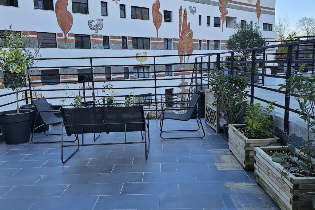Deluxe Flat With Garden_Tirana Apartment Екстериор снимка